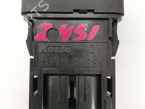 Headlight switch LEXUS IS II (_E2_) 220d (ALE20) | BP31828628I24