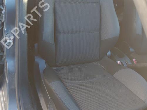 Used Right front seat PEUGEOT 207 (WA_, WC_) 1.4 HDi (68 hp) 30453054