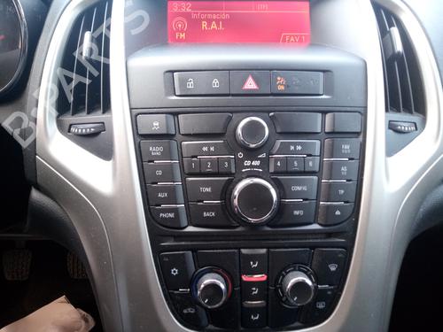 Autoradio OPEL ASTRA J Sports Tourer (P10) 1.7 CDTI (35) (110 hp) 17627783