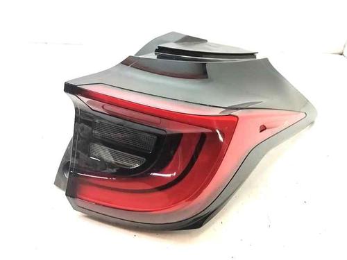Used Right taillight TOYOTA YARIS (_P21_, _PA1_, _PH1_) 1.5 Hybrid (MXPH10, MXPH11) (116 hp) 22215340