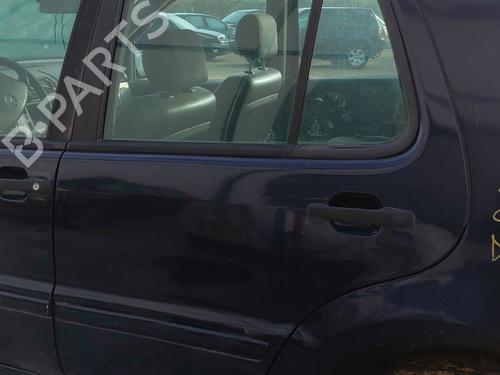 Used Left rear door MERCEDES-BENZ M-CLASS (W163) ML 270 CDI (163.113) (163 hp) 31145335