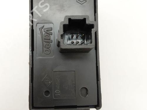Warning switch DACIA SANDERO II 1.5 dCi 75 / Blue dCi 75 (B8JW, B8M4, B8AH, B8M7, B8M6) | BP32328940I22