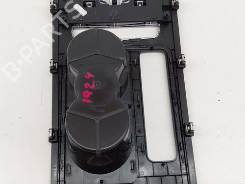 Middle console JAGUAR XE (X760) 2.0 D | BP29615845I22 
