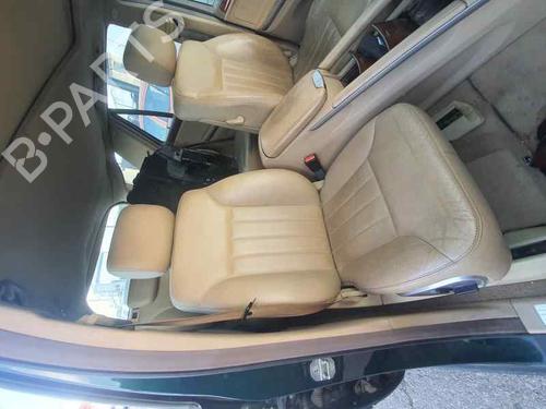 Sæde højre fortil MERCEDES-BENZ M-CLASS (W164) ML 280 CDI 4-matic (164.120) (190 hp) 22181988