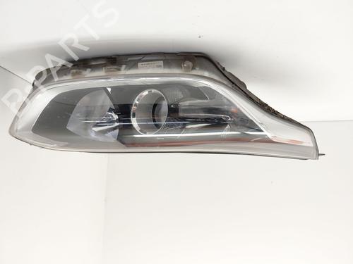 Used Right headlight KIA CEED Sportswagon (CD) 1.0 T-GDI (120 hp) 32216641