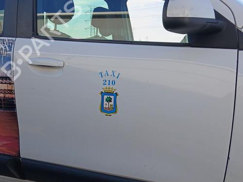 right-front-door-dacia-lodgy-js_-2012-34059150 main image