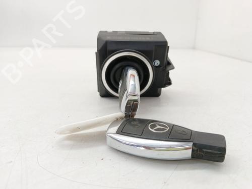 Used Ignition barrel Ignition barrel MERCEDES-BENZ C-CLASS (W204) C 200 CDI (204.001) (136 hp) 36338064 36338064