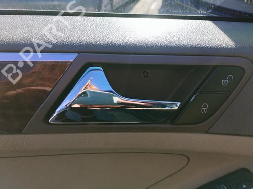 Venstre foran invendig håndtak MERCEDES-BENZ M-CLASS (W164) [2005-2012]  16694309