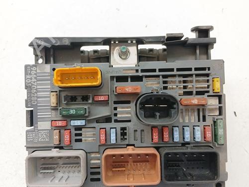 Used Fuse box Fuse box CITROËN C4 I (LC_) 1.4 16V (88 hp) 39430020 39430020