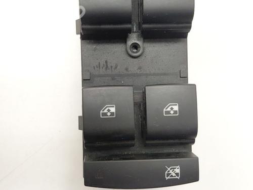 left-front-window-switch-opel-mokka-mokka-x-j13-2012-2013-2014-2015-2016-2017-2018-2019-32208865 main image