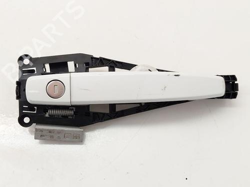 front-left-exterior-door-handle-opel-mokka-mokka-x-j13-2012-2013-2014-2015-2016-2017-2018-2019-32216636 main image