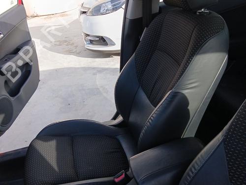 Right front seat HYUNDAI i30 (FD) 1.6 CRDi | BP38068989C16 - Image 3