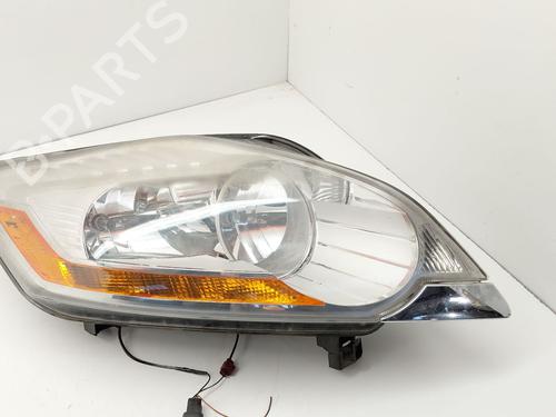 Used Right headlight FORD KUGA I 2.0 TDCi (140 hp) 30354556