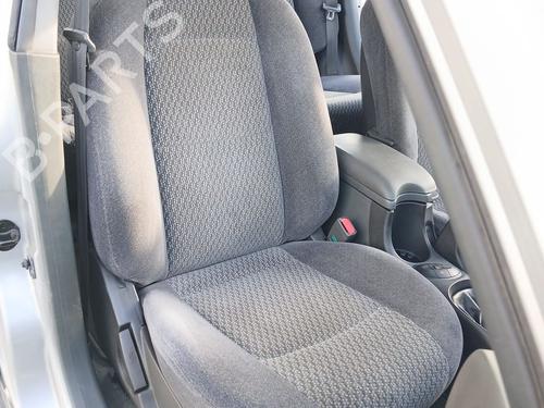 Used Right front seat Right front seat HYUNDAI SANTA FÉ I (SM) 2.0 CRDi 4x4 (113 hp) 40227420 40227420