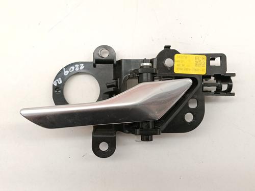 Used Front right interior door handle Front right interior door handle 37263743 37263743