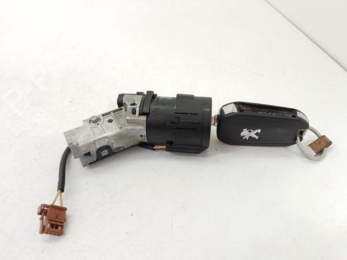 Used Ignition barrel Ignition barrel PEUGEOT 208 I (CA_, CC_) 1.2 PureTech 82 (82 hp) 36140159 36140159