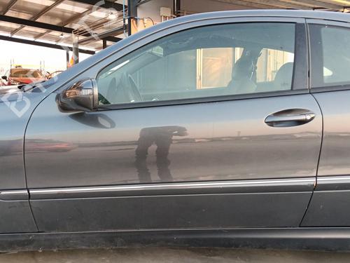 Used Left front door Left front door 38509481 38509481
