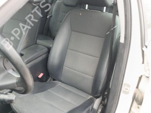 Used Left front seat Left front seat 39428229 39428229