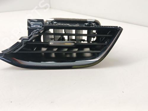 Used Air vent Air vent OPEL CORSA F (P2JO) 1.2 (68) (101 hp) 33964894 33964894