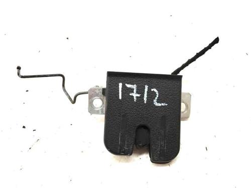 Used Tailgate lock VW POLO (9N_, 9A_) 1.4 TDI (70 hp) 23442916