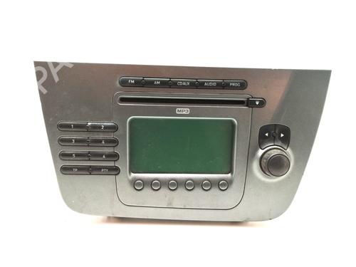 Autoradio SEAT ALTEA XL (5P5, 5P8) 2.0 TDI 16V (140 hp) 7645636366