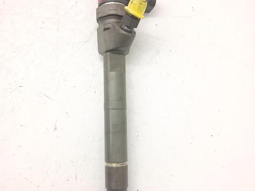 injector-mercedes-benz-c-class-w203-2000-2001-2002-2003-2004-2005-2006-2007-40149693 main image