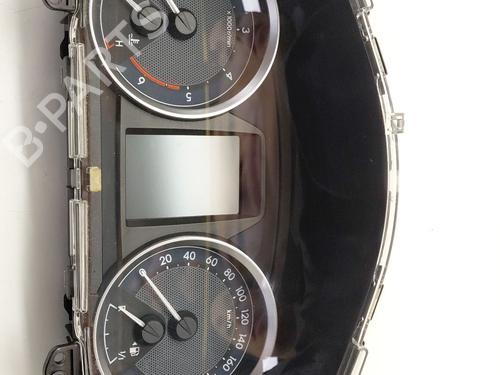 Used Instrument cluster Instrument cluster TOYOTA AURIS (_E18_) 2.0 D-4D (ADE186_, ADE186R) (124 hp) 32208826 32208826
