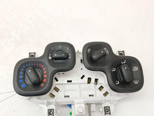 Used Climate control Climate control FIAT PANDA (312_, 319_) 1.3 D Multijet 4x4 (312PXL1A) (75 hp) 36340231 36340231
