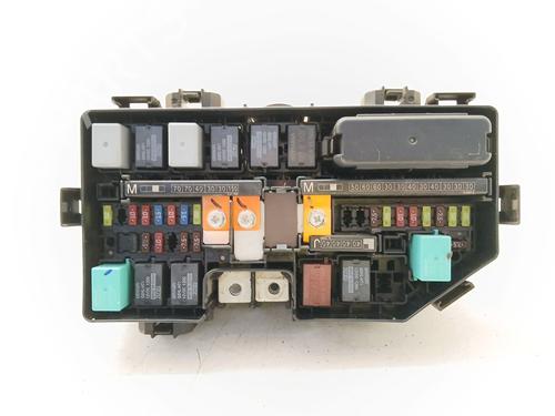 Used Fuse box Fuse box HONDA CR-V IV (RM_) 1.6 i-DTEC (RE6) (120 hp) 40149738 40149738