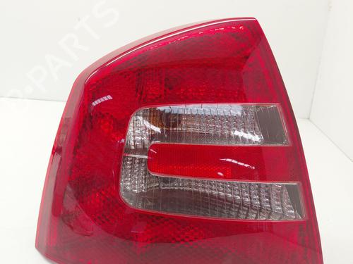 Used Left taillight Left taillight SKODA OCTAVIA II (1Z3) 1.9 TDI (105 hp) 33208380 33208380