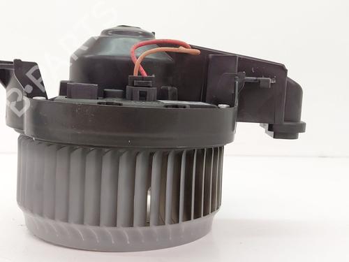 Used Heater blower motor JAGUAR F-PACE (X761) 2.0 TD4 AWD (180 hp) 28541453