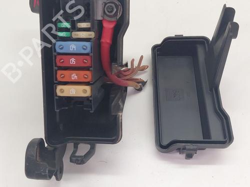 Used Fuse box RENAULT TWINGO III (BCM_, BCA_) [2014-2025]  30206450