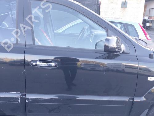 Used Right front door KIA SORENTO I (JC) 2.5 CRDi 4WD (140 hp) 26691886