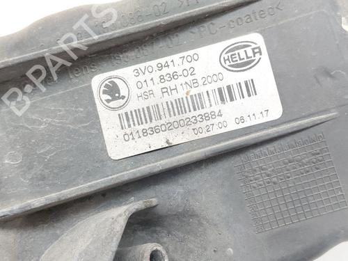 Right front fog light SKODA SUPERB III (3V3) 2.0 TDI | BP30940208C31