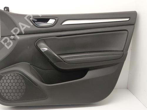 Used Front right panel RENAULT MEGANE IV Grandtour (K9A/M/N_) E-TECH 160 (K9NH) (158 hp) 31021419