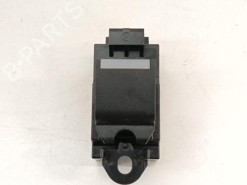 Used Right rear window switch Right rear window switch 37265795 37265795