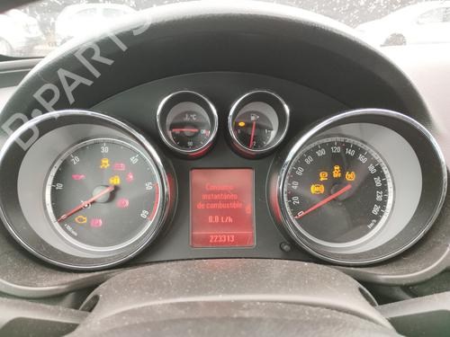 Used Instrument cluster OPEL INSIGNIA A Sports Tourer (G09) [2008-2017]  16689697