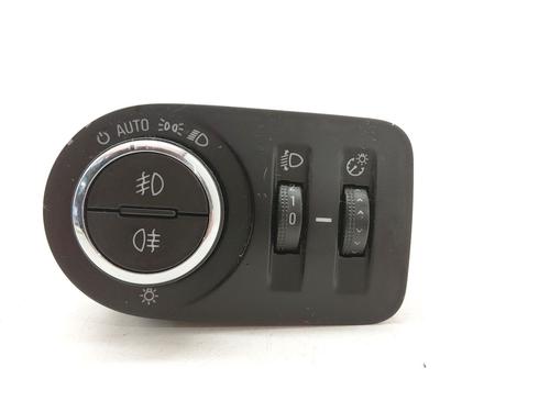 Commande de phare OPEL CORSA E (X15) [2014-2026]  31979656