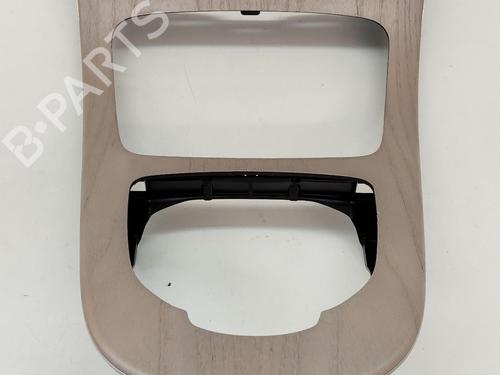 Used Middle console MERCEDES-BENZ E-CLASS Convertible (A238) E 200 (238.442) (184 hp) 30570396