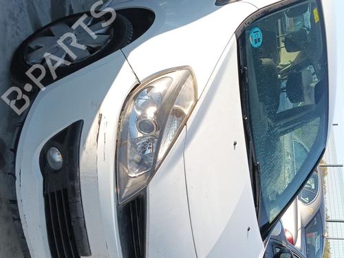 Used Front right lock RENAULT CLIO III (BR0/1, CR0/1) 1.2 16V (BR02, BR0J, BR11, CR02, CR0J, CR11) (75 hp) 31131368