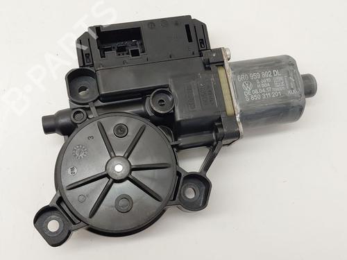 Right front window motor VW POLO V (6R1, 6C1) 1.4 TDI | BP30885756E20