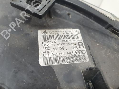Right headlight AUDI A4 B7 (8EC) 2.0 TDI | BP17122769C29 