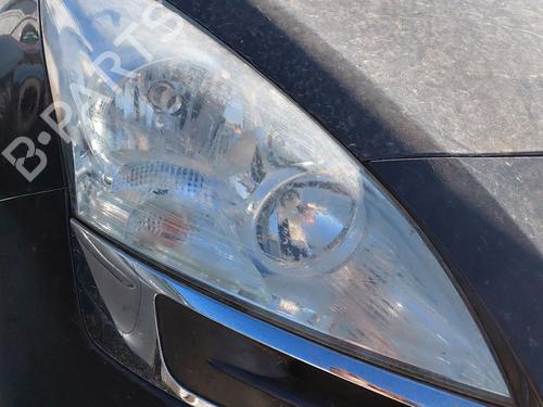 Right headlight PEUGEOT 5008 (0U_, 0E_) 1.6 HDi | BP28380649C29