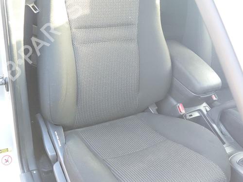 Sedile anteriore destro TOYOTA AVENSIS (_T25_) [2003-2008]  31290854
