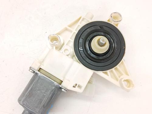 right-front-window-motor-mercedes-benz-c-class-w204-2007-2008-2009-2010-2011-2012-2013-2014-2015-36075562 main image