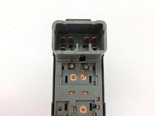 Left rear window switch SSANGYONG KORANDO (CK) 2.0 e-XDi | BP33538259I29 - Image 2