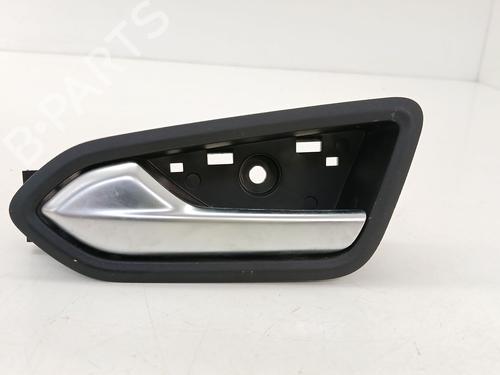 front-left-interior-door-handle-renault-captur-ii-hf_-2020-34221812 main image