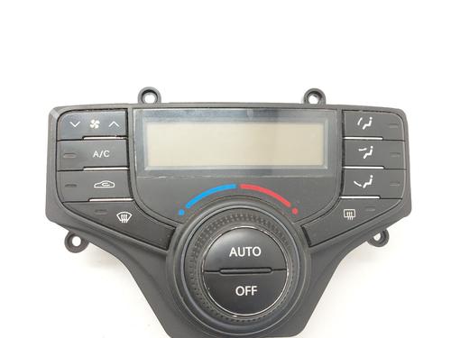 Used Climate control HYUNDAI i30 (FD) 1.4 (109 hp) 33024102
