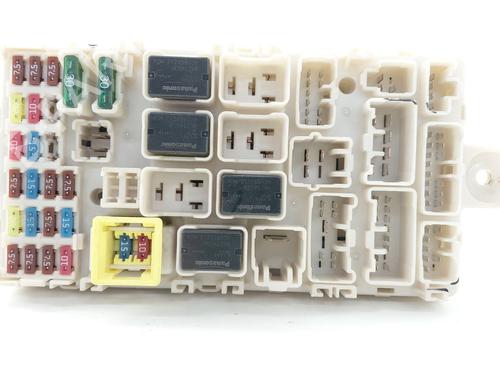 Sikringsdåse MITSUBISHI MIRAGE / SPACE STAR VI Hatchback (A0_A) 1.2 (A03A) (80 hp) 32235104