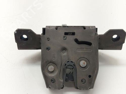 Used Tailgate lock OPEL ZAFIRA TOURER C (P12) 1.6 CDTI (75) (136 hp) 31598949